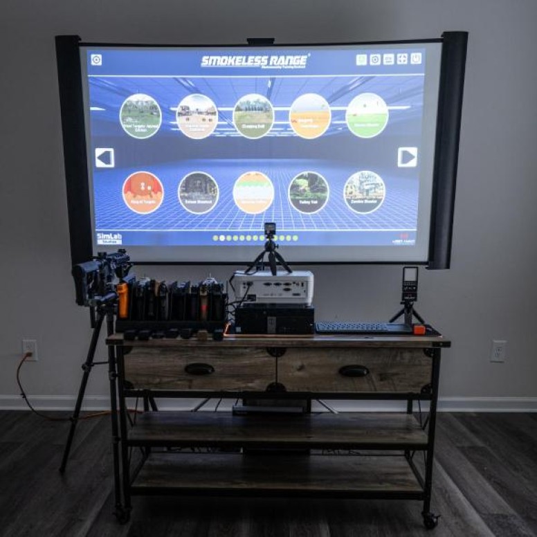 Εξομοιωτής Laser Ammo Smokeless Range® Short Throw Complete Training Kit – With 2 Training Replicas, Laptop & Projector